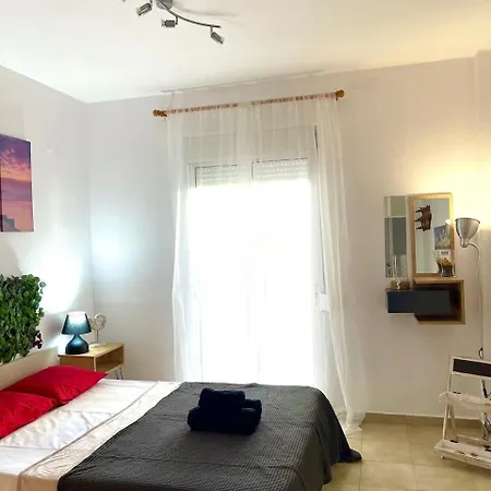 Phoenix Maisonette *