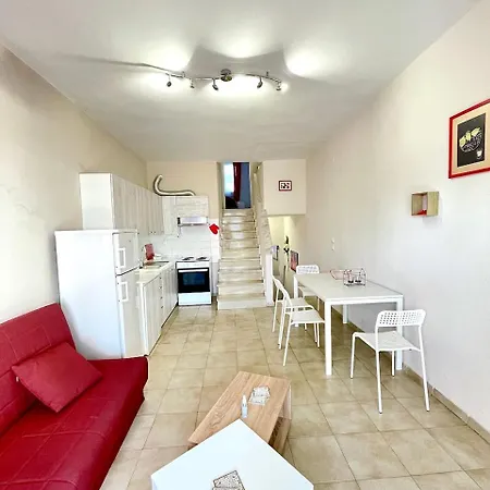 Phoenix Maisonette Feriehus *